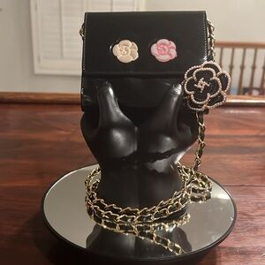CHANEL Camellia Patent Leather Wallet Black with Chain